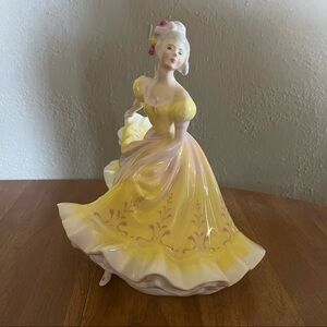 Antique Royal Doulton Ninette H.N. 2379. Excellent.Like new